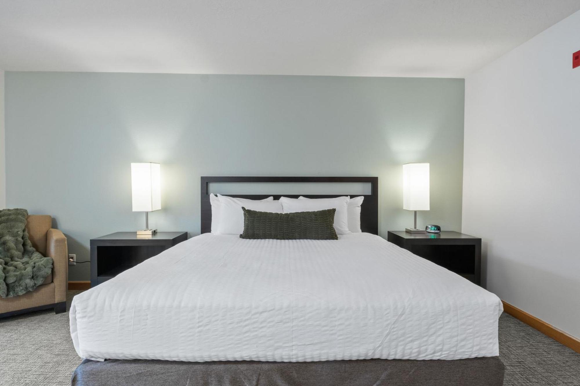 Bonneville Hot Springs Resort & Spa North Bonneville Room photo